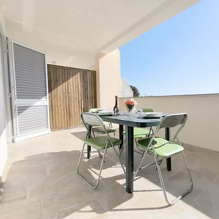 Bilocale Vista Mare N 2 By Puglia On Line Ferienhaus